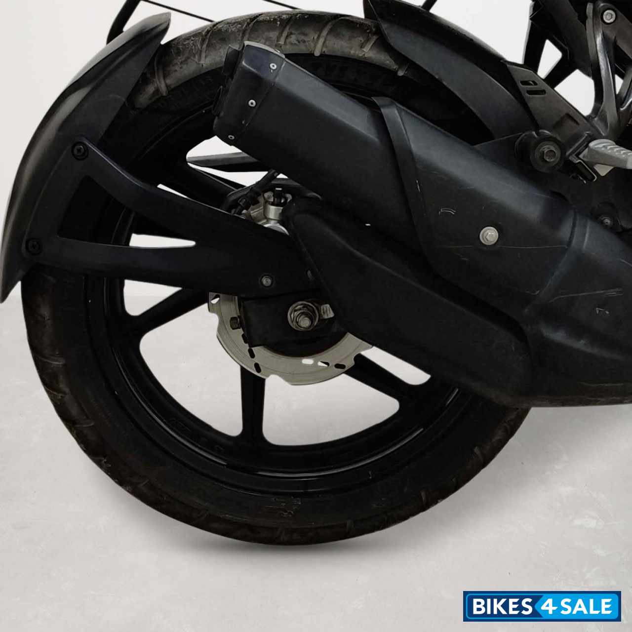 TVS Apache RTR 160 4V