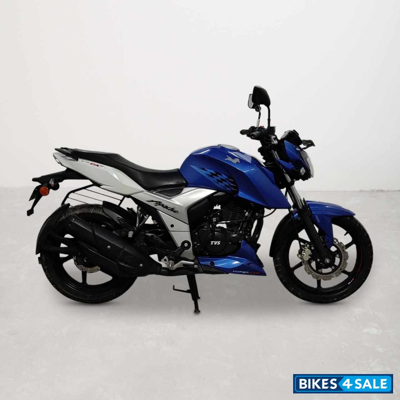 TVS Apache RTR 160 4V
