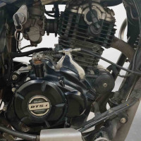 Bajaj Avenger Street 220