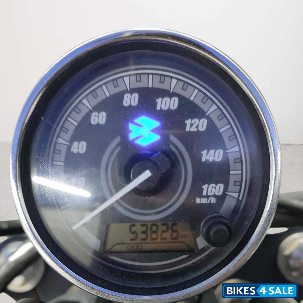 Bajaj Avenger Street 220