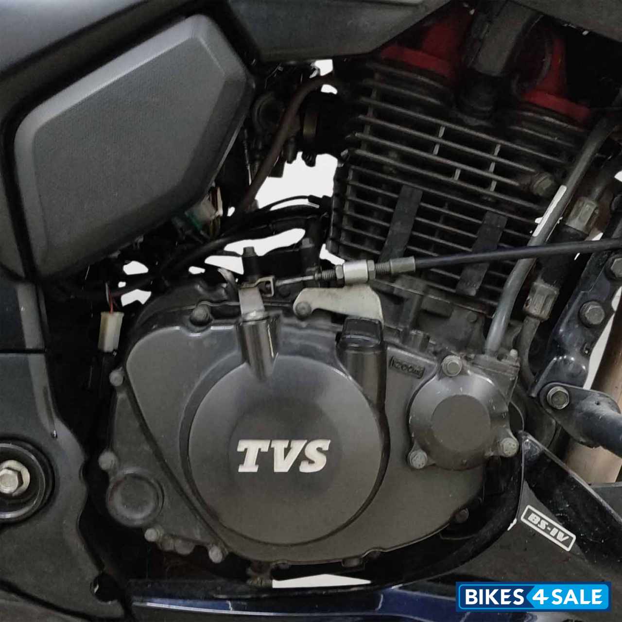 TVS Apache RTR 200 4V