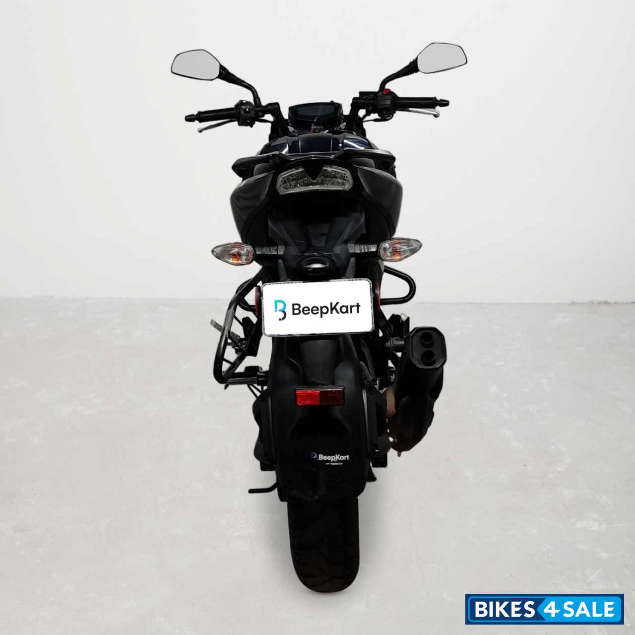 TVS Apache RTR 200 4V