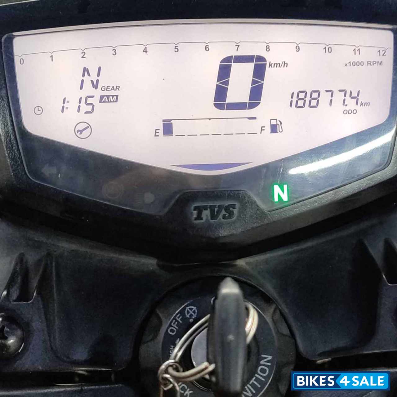 TVS Apache RTR 200 4V