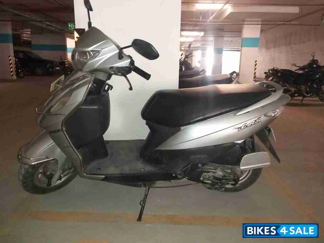 Silver Suzuki Lets 110