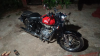 Red Royal Enfield Classic 350 Redditch Red