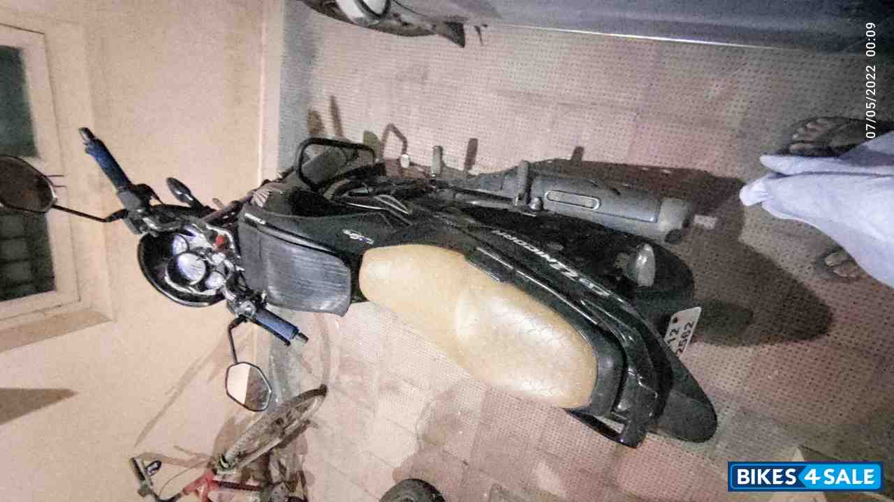 Black Honda CB Unicorn