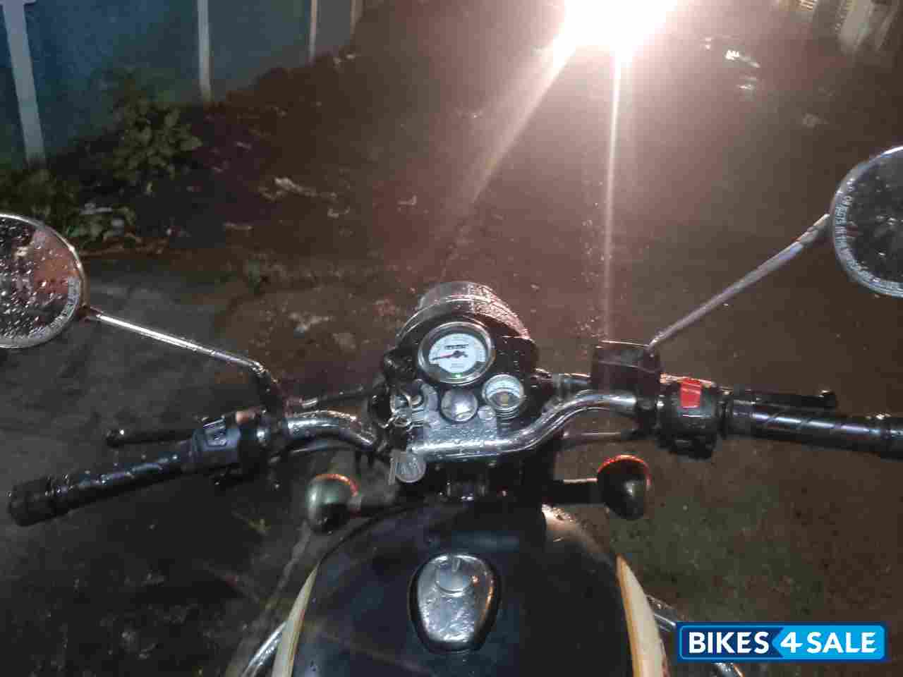 Royal Enfield Classic 350 Royal Enfield Classic 350