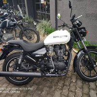 Royal Enfield Thunderbird X 350