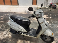 White Honda Activa 3G