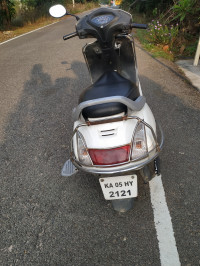 White Honda Activa