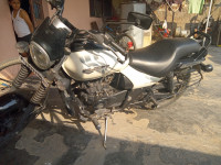 Bajaj Avenger Street 220