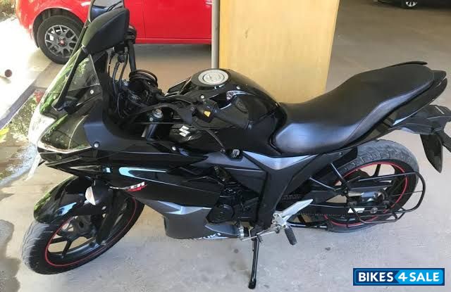 Suzuki Gixxer SF