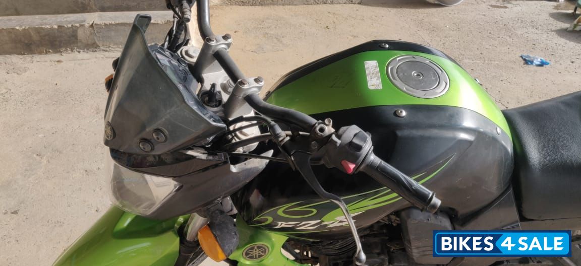 Yamaha FZ-S