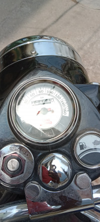 Pure Black Royal Enfield Classic 350