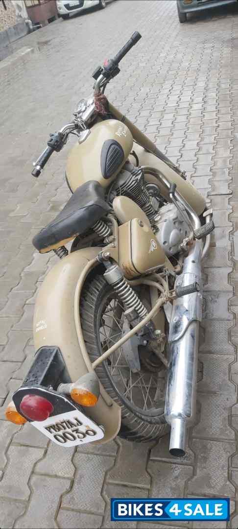 Desert Storm Royal Enfield Classic 500