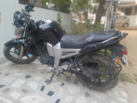 Black Yamaha FZ16