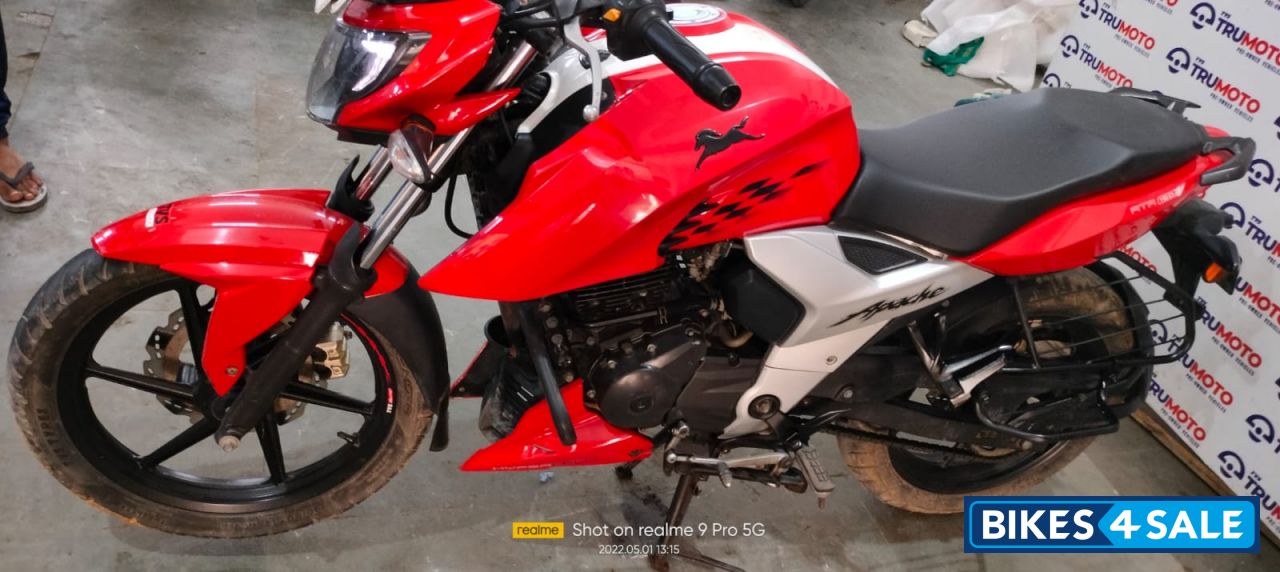 TVS Apache RTR 160 4V
