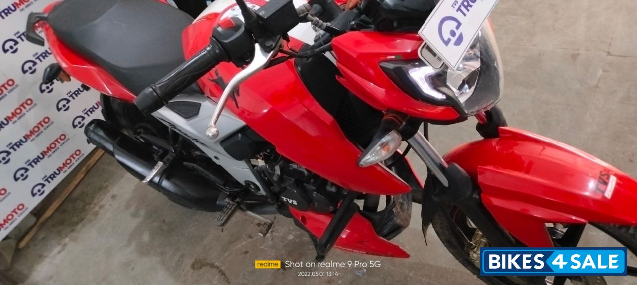 TVS Apache RTR 160 4V