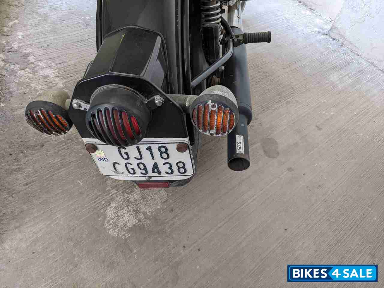 Royal Enfield Classic 350 Royal Enfield Classic 350