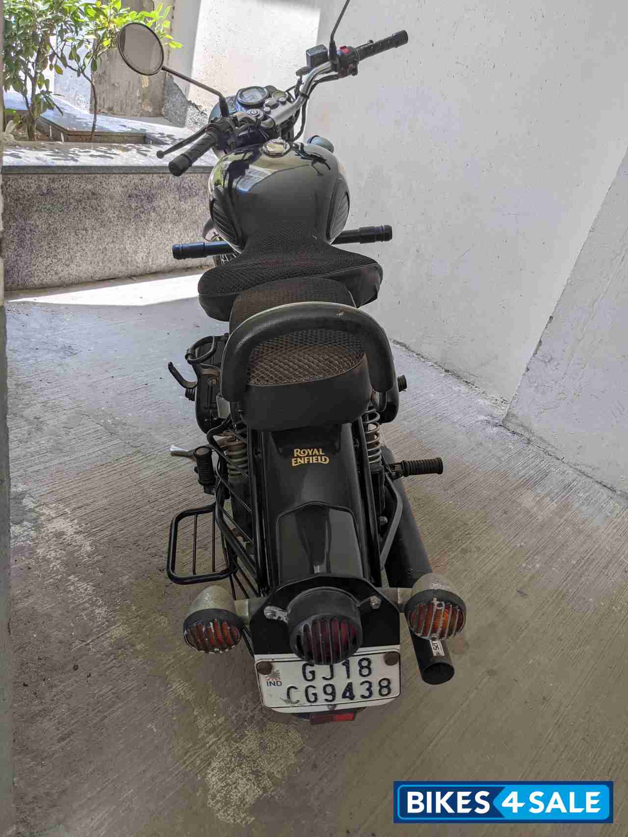 Royal Enfield Classic 350 Royal Enfield Classic 350