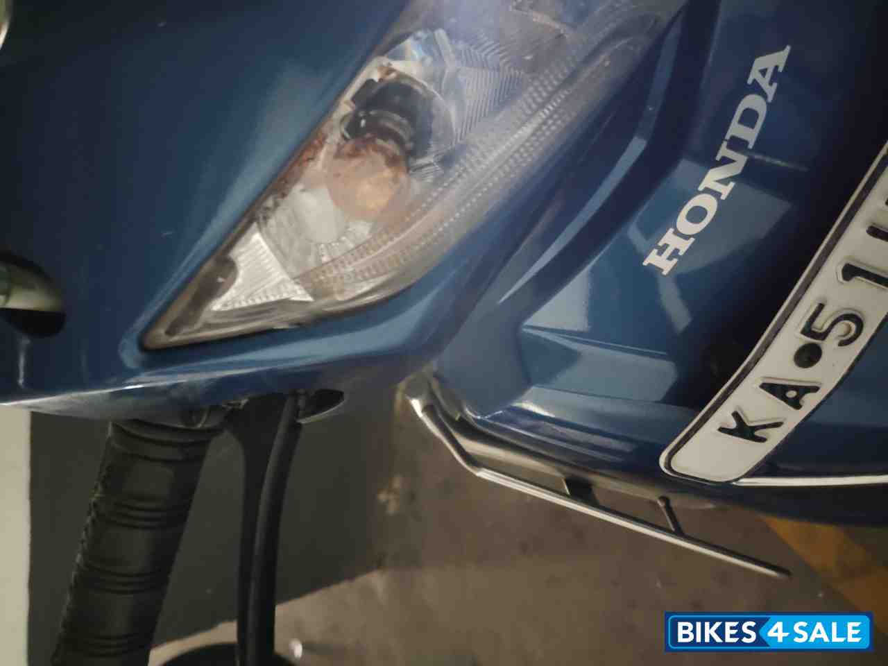 Blue Honda Activa 5G