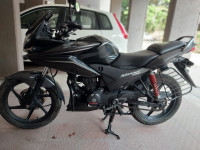 Black Honda CBF Stunner