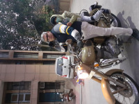 Royal Enfield Classic 500