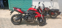 Red Benelli BN 600 I