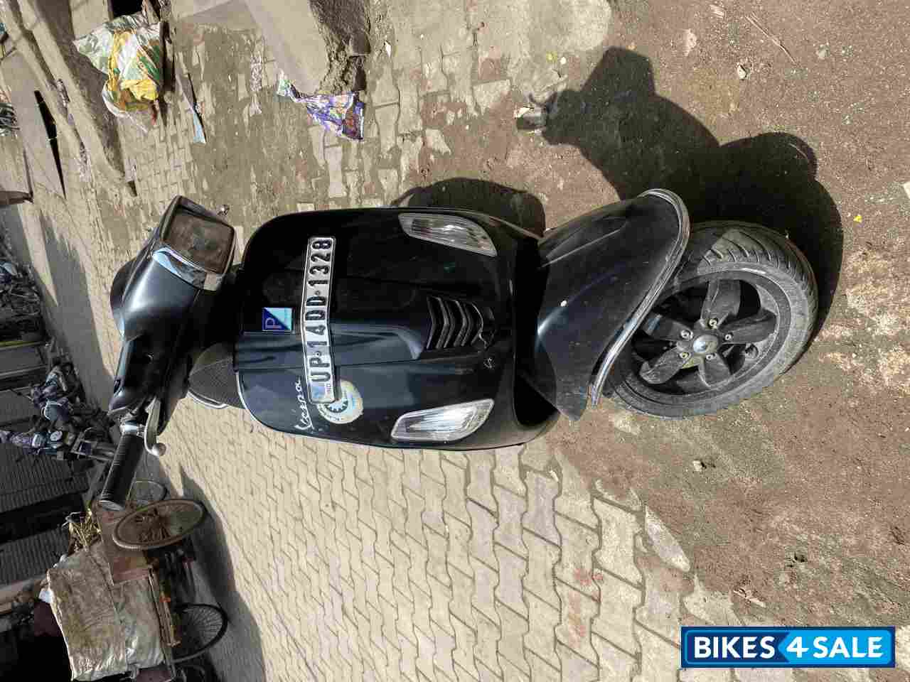 Matt Black Bajaj  Vespa sxl 125