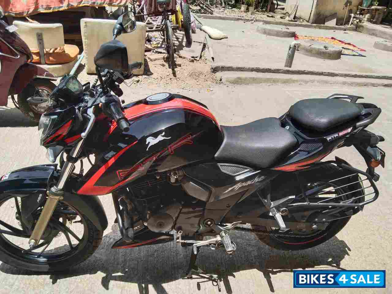 TVS Apache RTR 200 4V ABS Race Edition 2.0