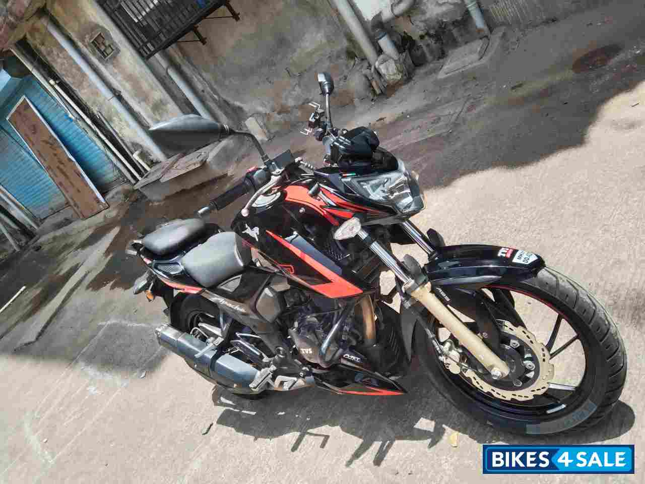 TVS Apache RTR 200 4V ABS Race Edition 2.0