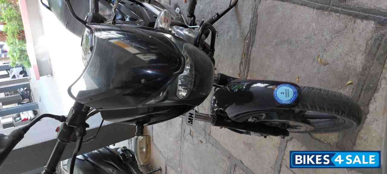 Black Bajaj Pulsar 150 DTSi