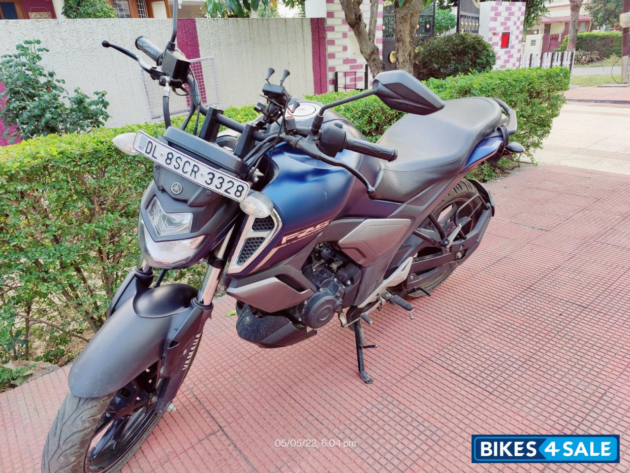 Matt Blue Yamaha FZ-S