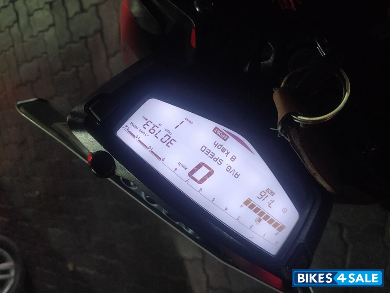 Matt Black TVS Apache RTR 160 4V Special Edition