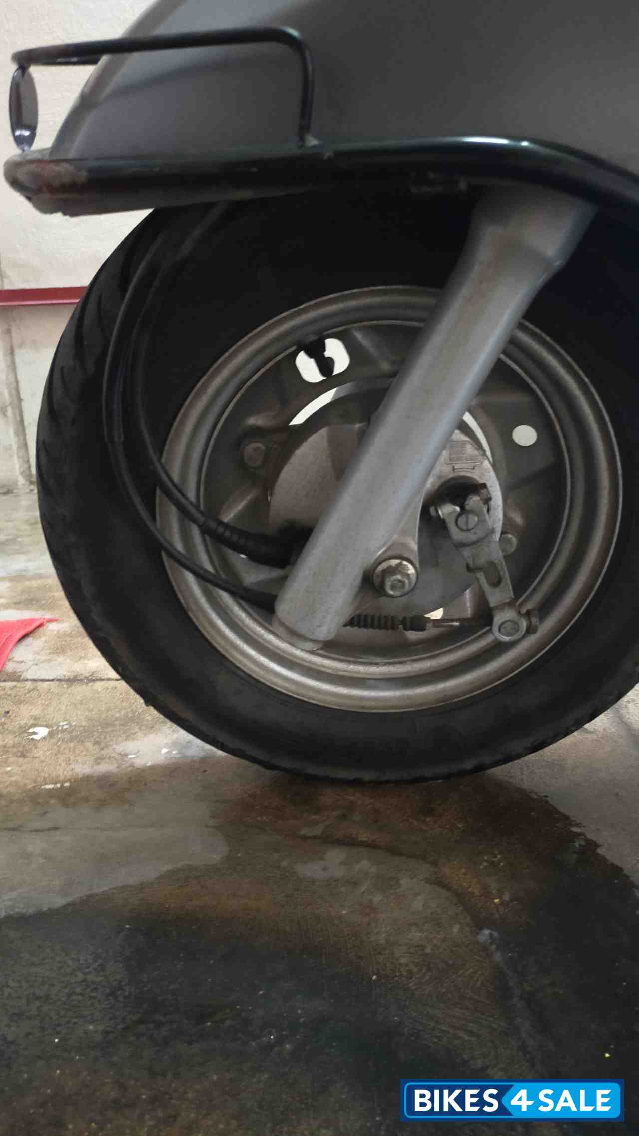 Grey Suzuki Access 125