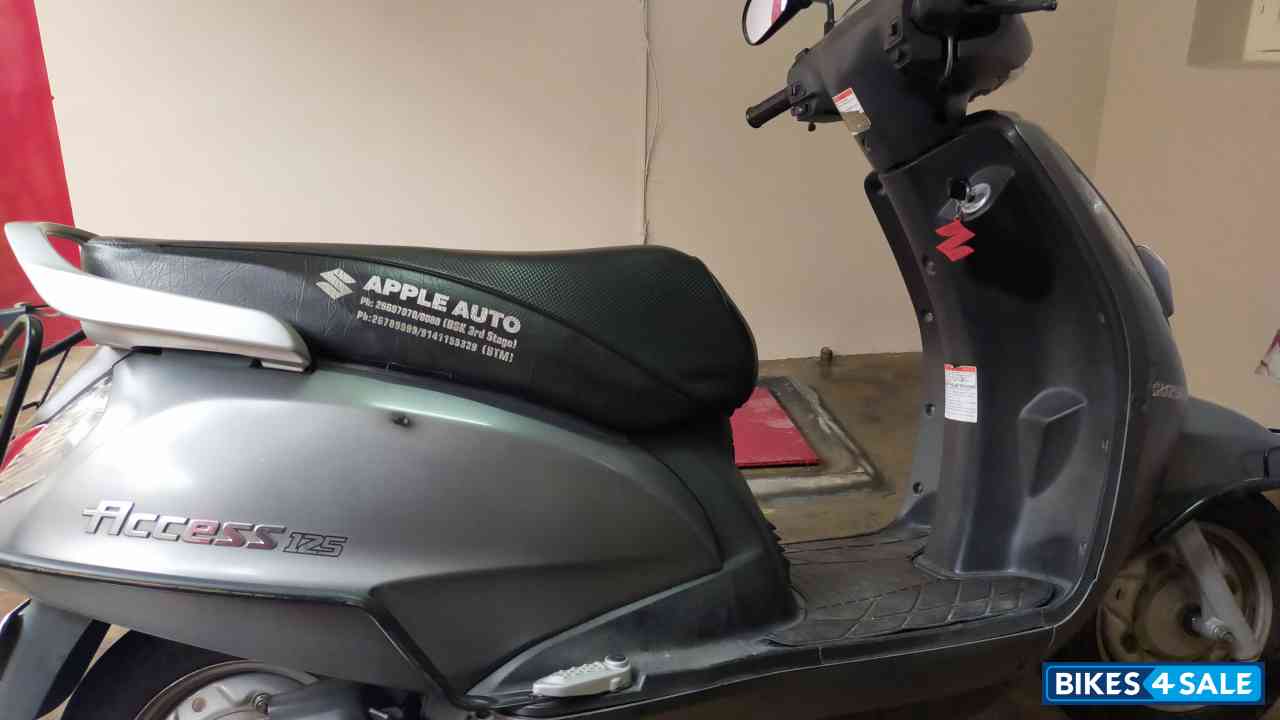 Grey Suzuki Access 125