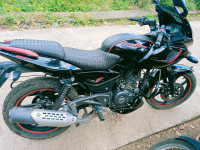 Bajaj Pulsar 180F Neon 2019 Model