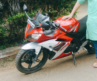 Yamaha YZF R15 S