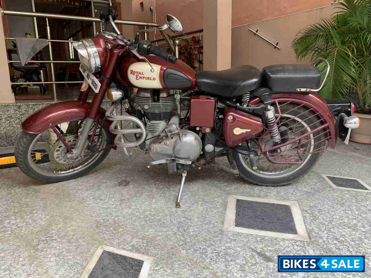 Maroon Royal Enfield Classic 350