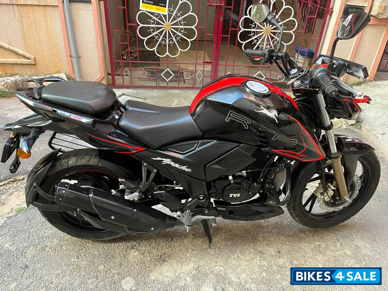 Black And Red TVS Apache RTR 200 4V ABS