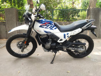 Metallic Nexus Blue Hero Xpulse 200 4V