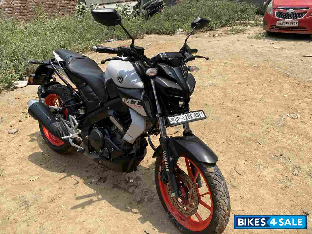 Ice Fluo Yamaha MT-15 BS6