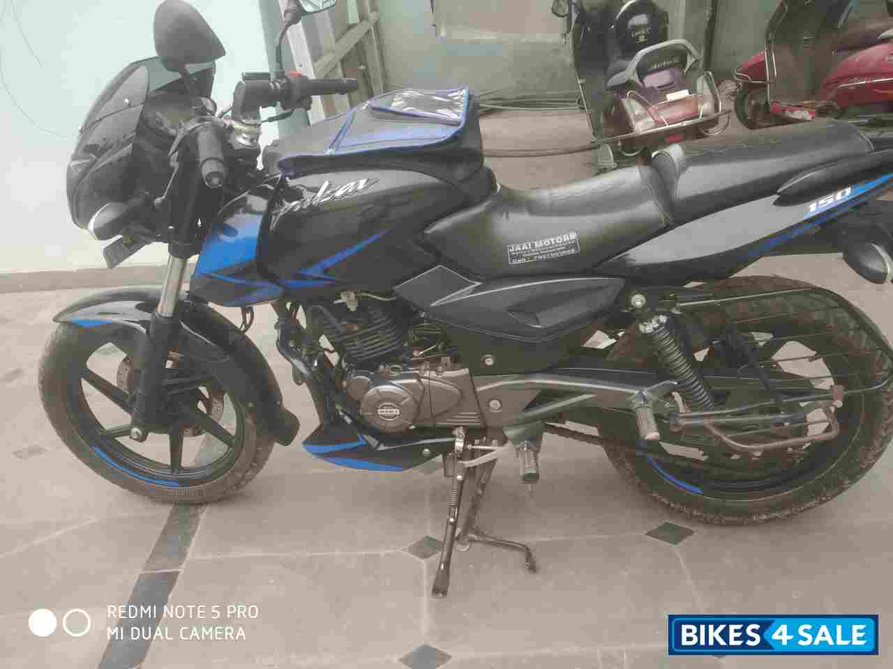 Bajaj Pulsar 150 Twin Disc