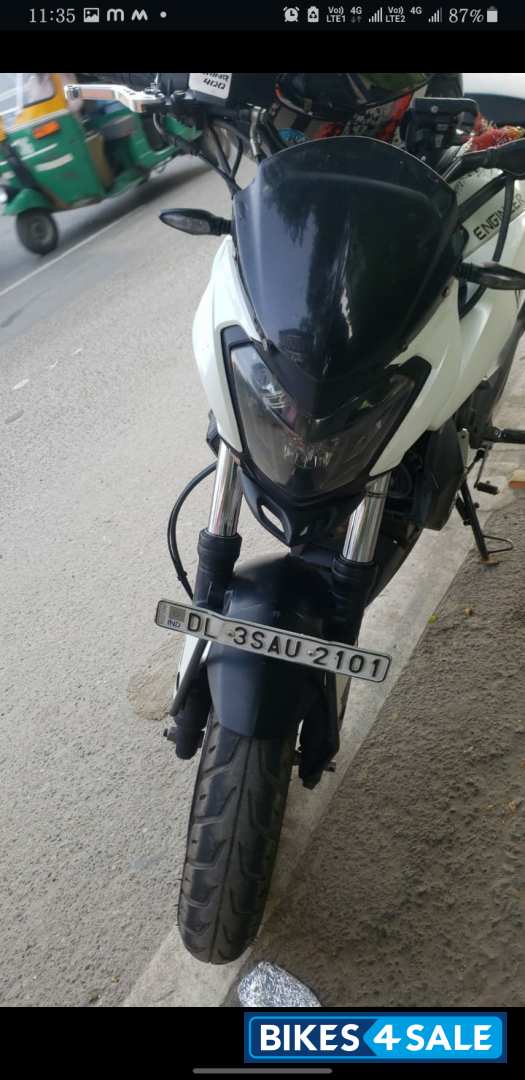 Bajaj Dominar 400 Disc