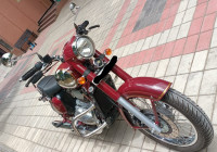 Jawa  Classic 300 dual disc ABS