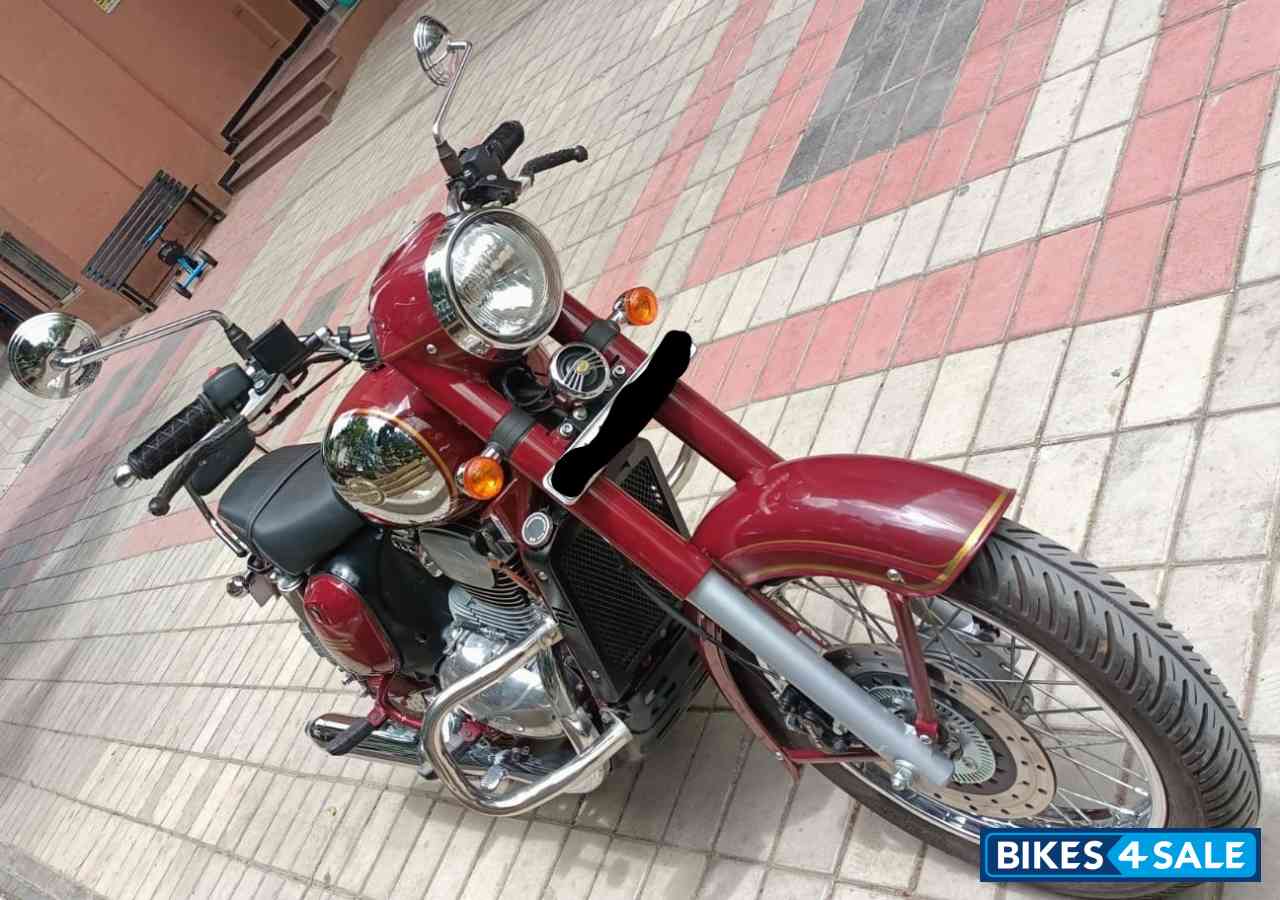 Jawa  Classic 300 dual disc ABS