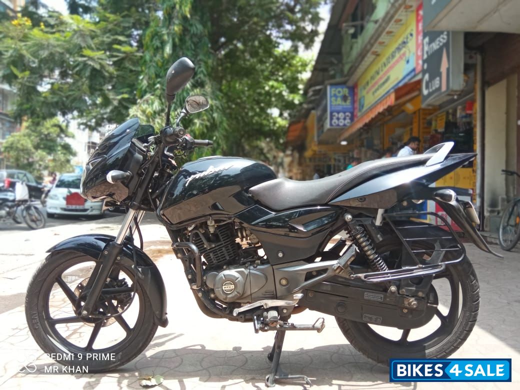 Bajaj Pulsar 125 Neon BS6