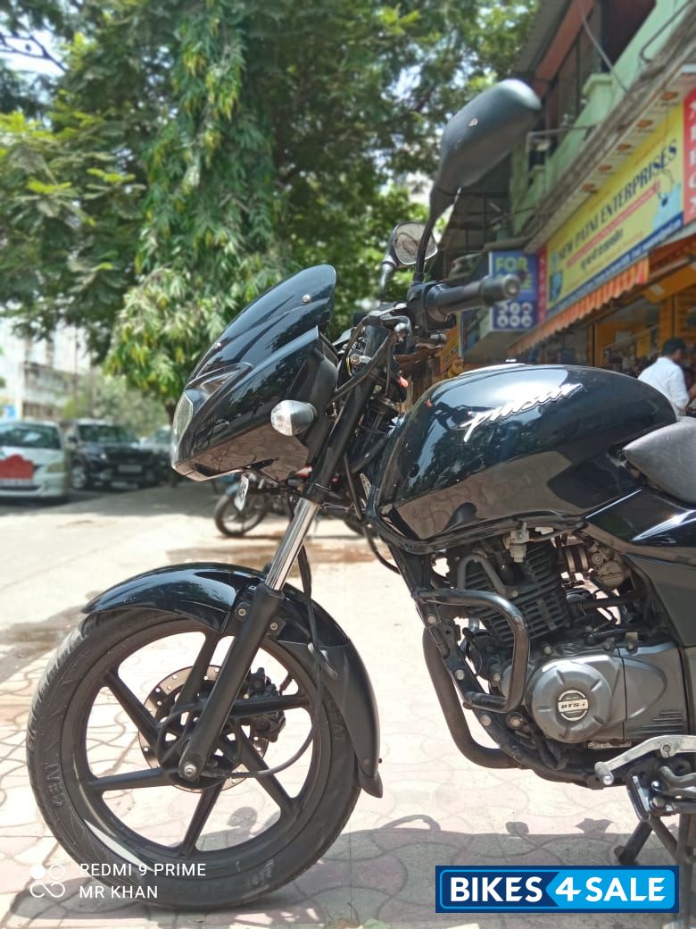 Bajaj Pulsar 125 Neon BS6