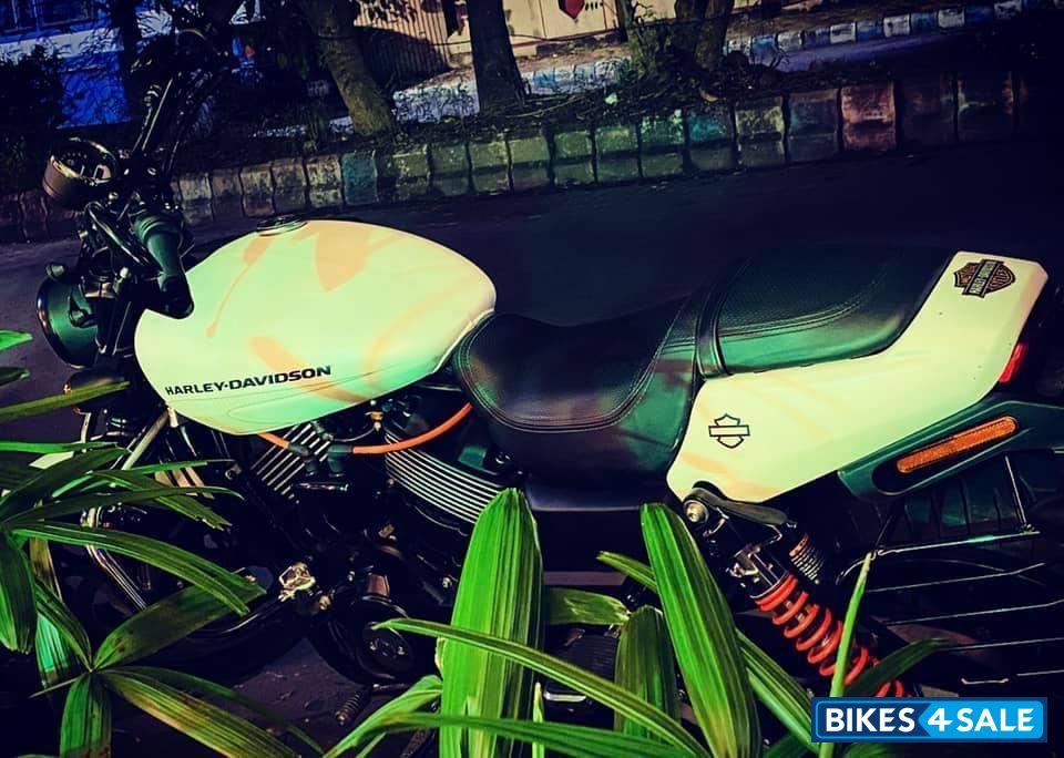 Harley Davidson Street Rod