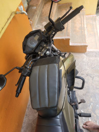 Gold Honda Unicorn Dazzler